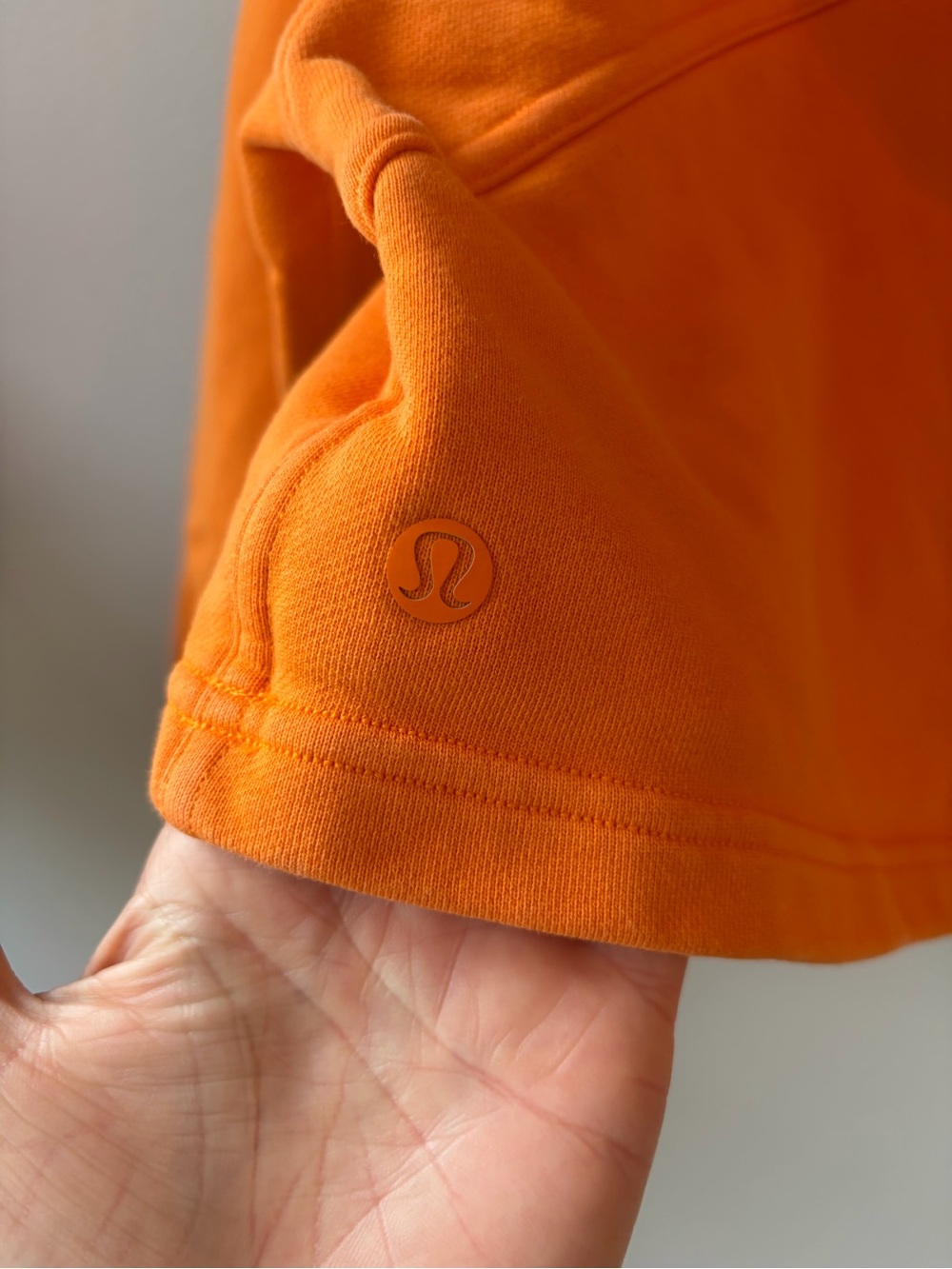 lululemon All Yours Cropped Hoodie - size 4 - Picture 5 of 6